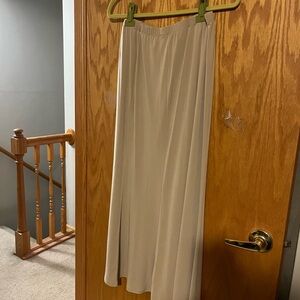 Susan Graver liquid knit maxi-skirt, size SP.